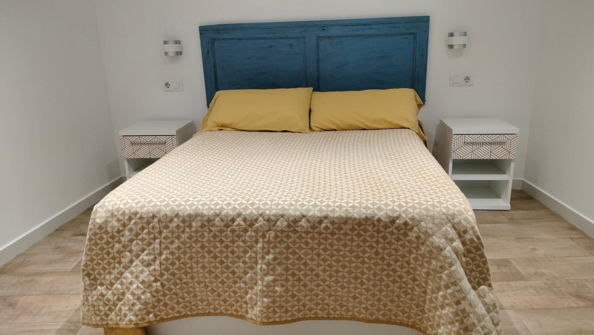 Apartamentos Montgo Denia Ngoại thất bức ảnh