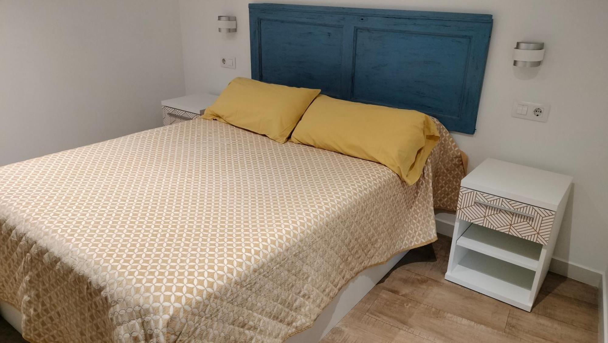 Apartamentos Montgo Denia Ngoại thất bức ảnh